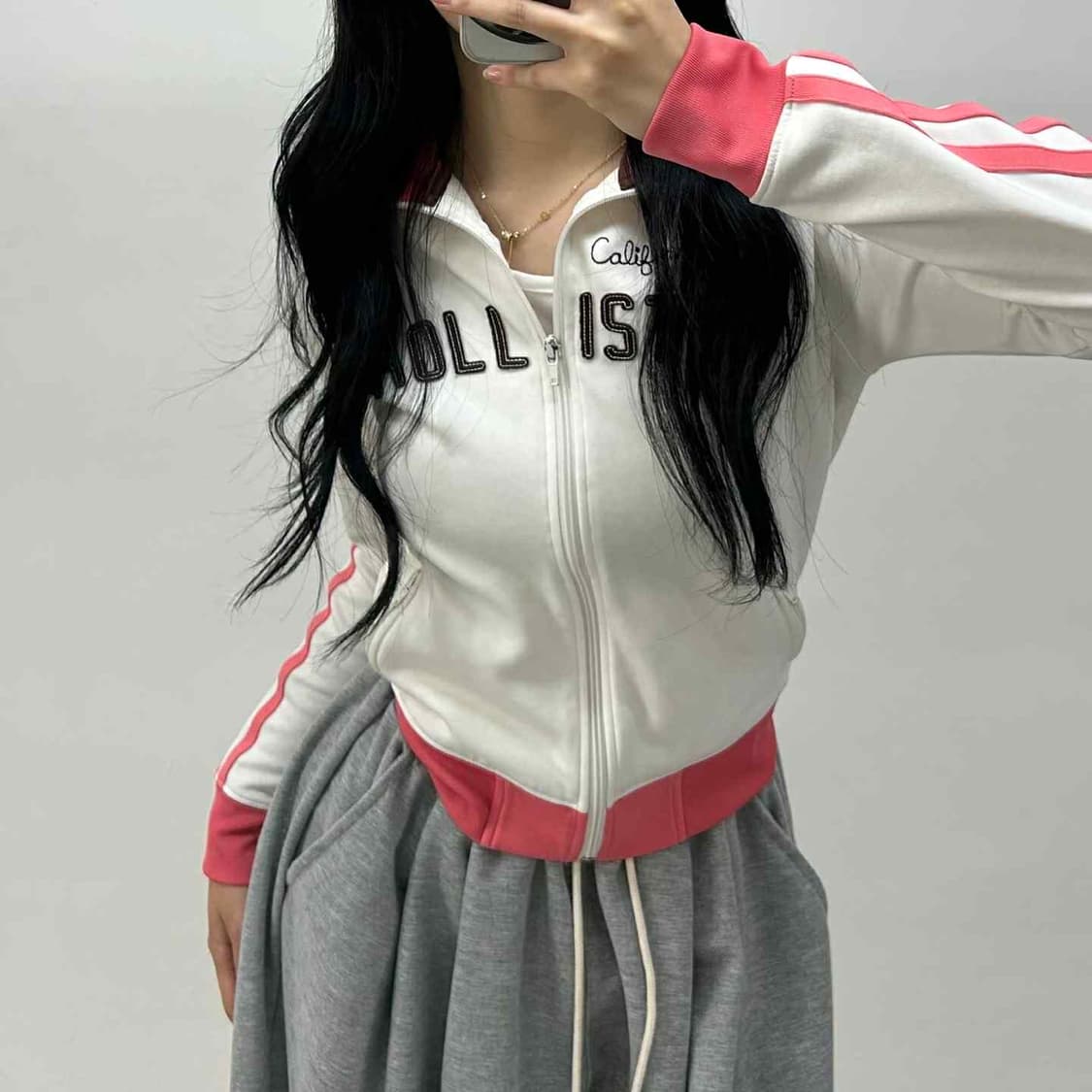 홀리스터 y2k 화이트 핑크 트랙탑 희귀져지(L) 상품이미지1