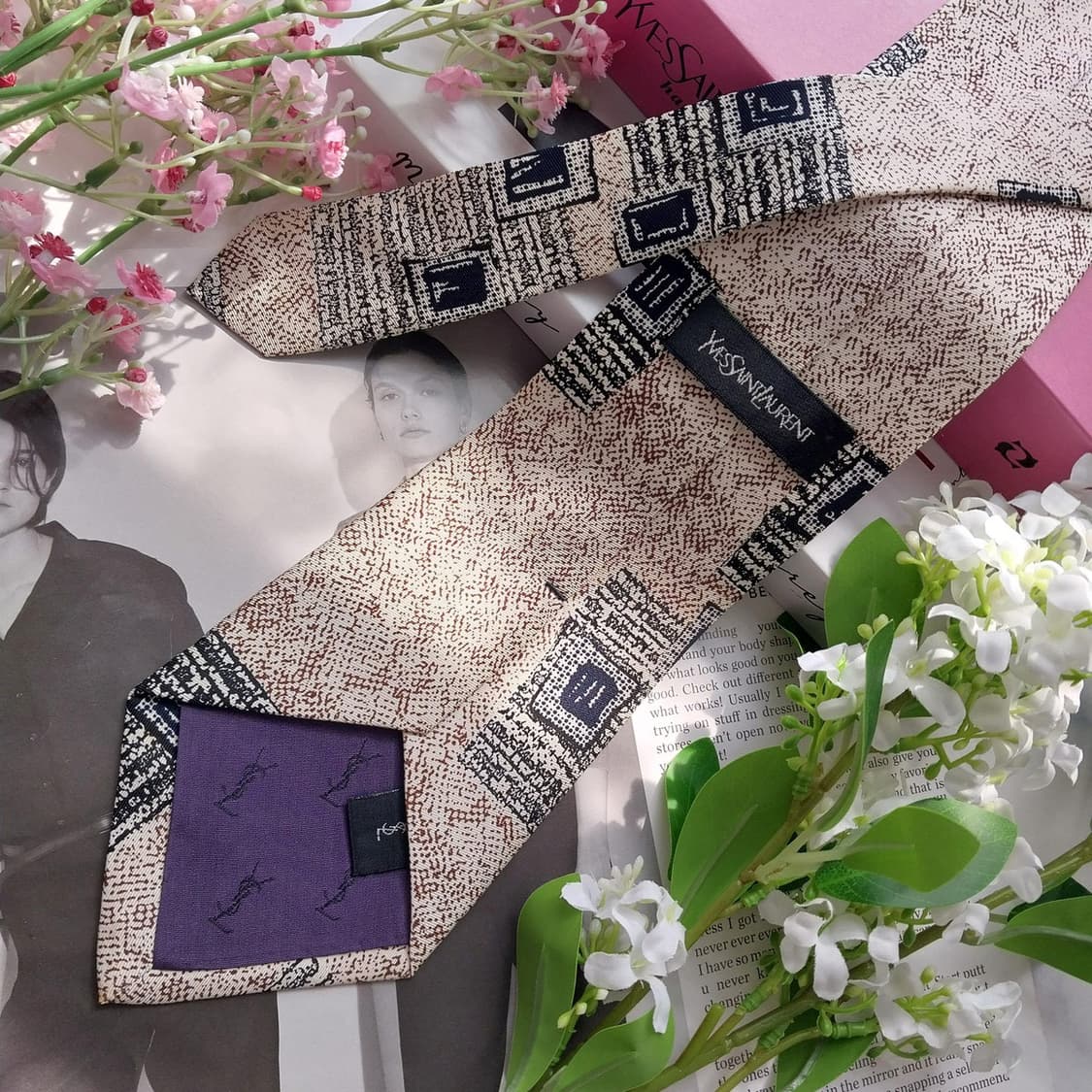 입생로랑 실크 베이지 패턴 넥타이 9.9cm A~B등급 K2376 상품이미지5