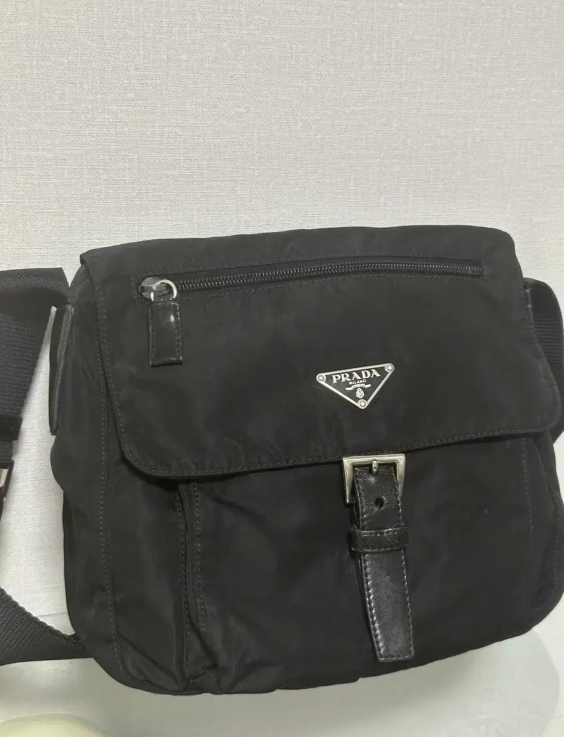 정품 프라다 포코노 나일론 크로스백 주우재백 메신저백 상품이미지4