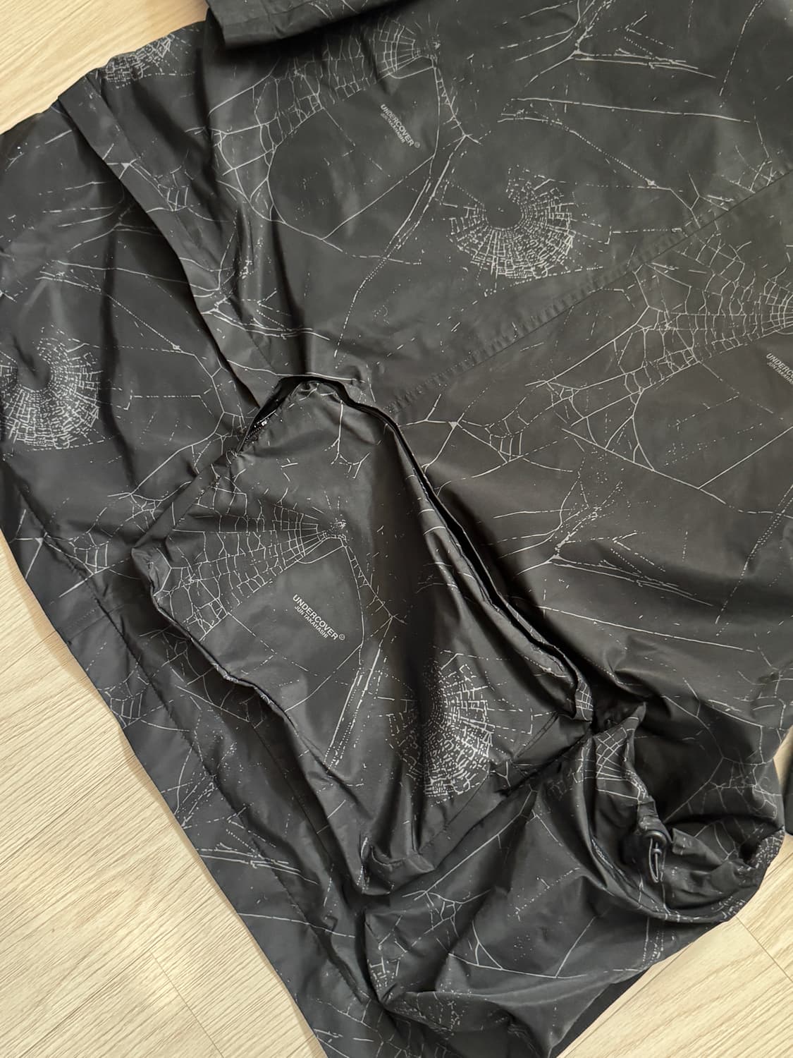 언더커버 코트 팝니다 상품이미지9