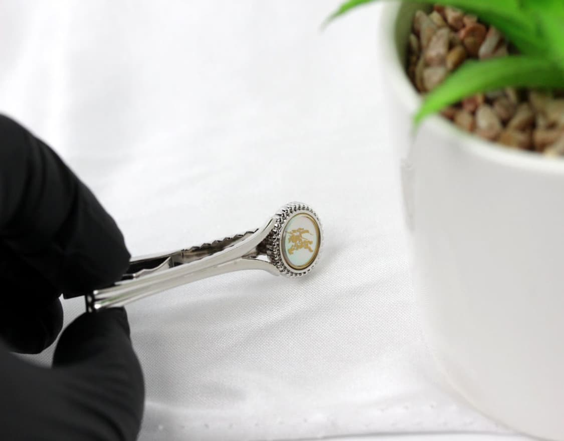 버버리 A+등급 5.8cm 천연자개 남자 명품 넥타이핀 상품이미지4