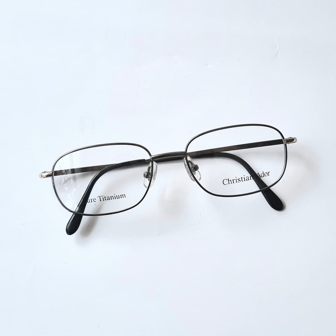 데드스탁 크리스찬 아도르 퓨어 티타늄 안경테 777 상품이미지7