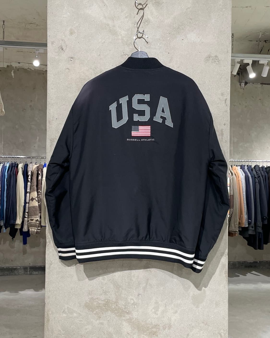 러셀 애슬레틱 블랙 usa 성조기 스타디움 자켓 상품이미지6