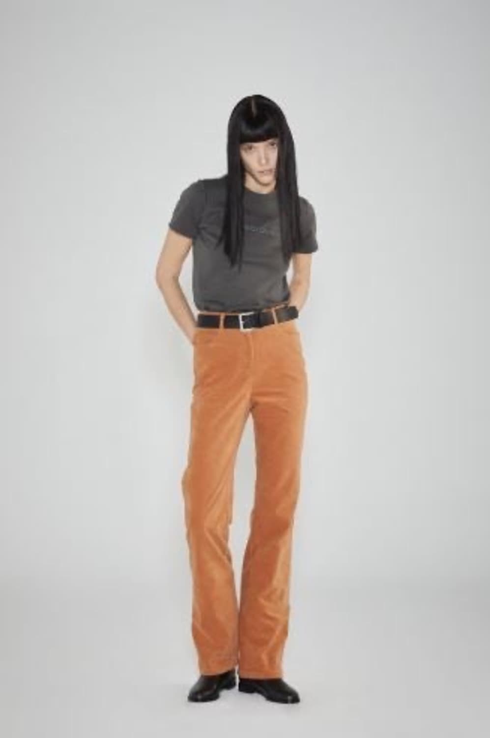 쓰리투에이티 벨루어 트라우저 상품이미지2