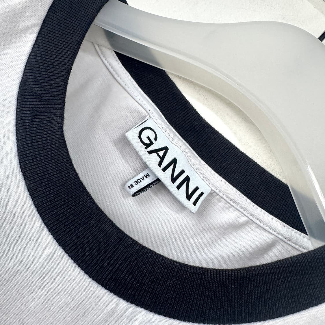 GANNI 가니 25 마녀 링거 반팔 티셔츠 상품이미지3
