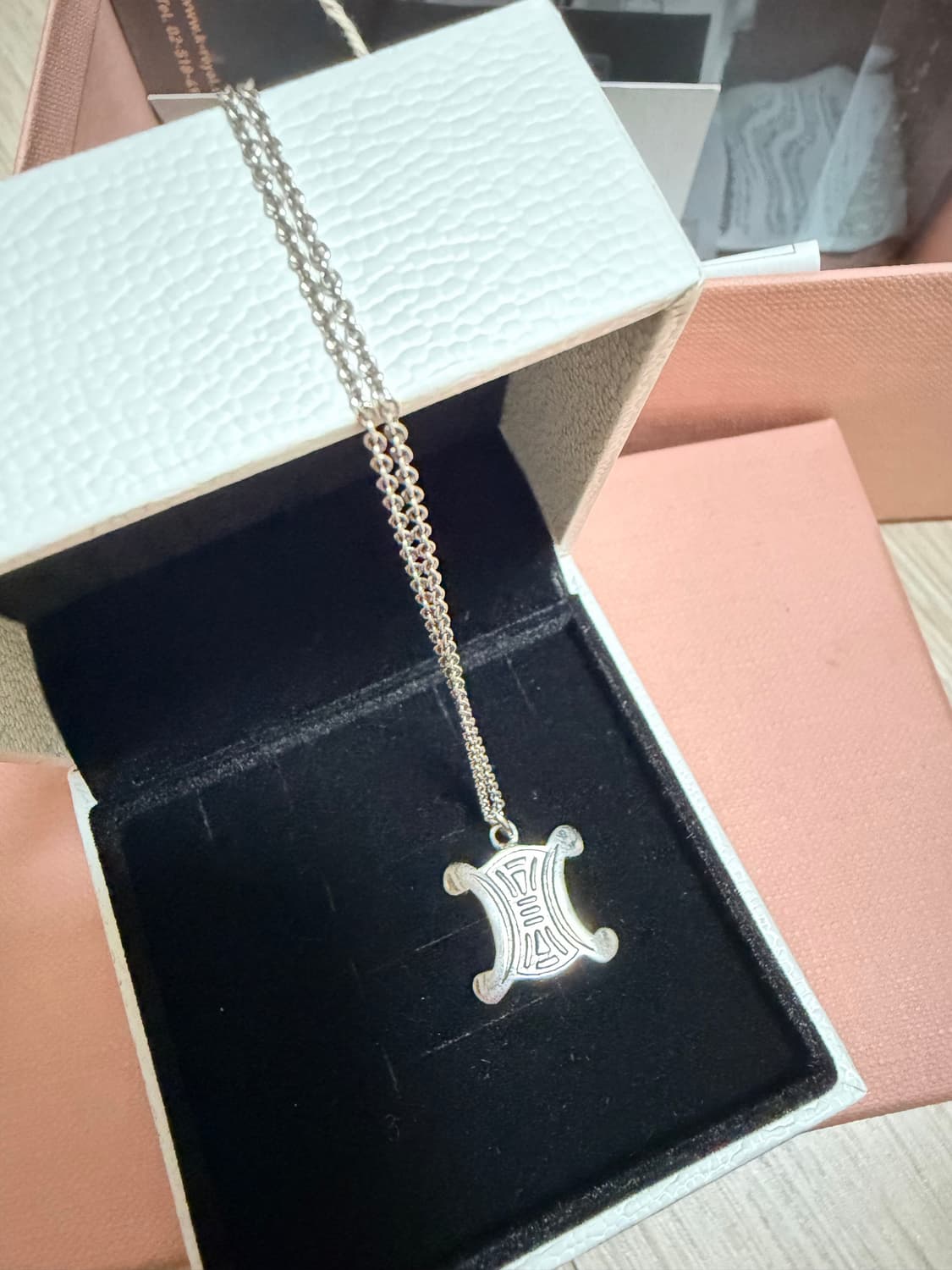 셀린느 트리옹프 실버 목걸이 상품이미지2