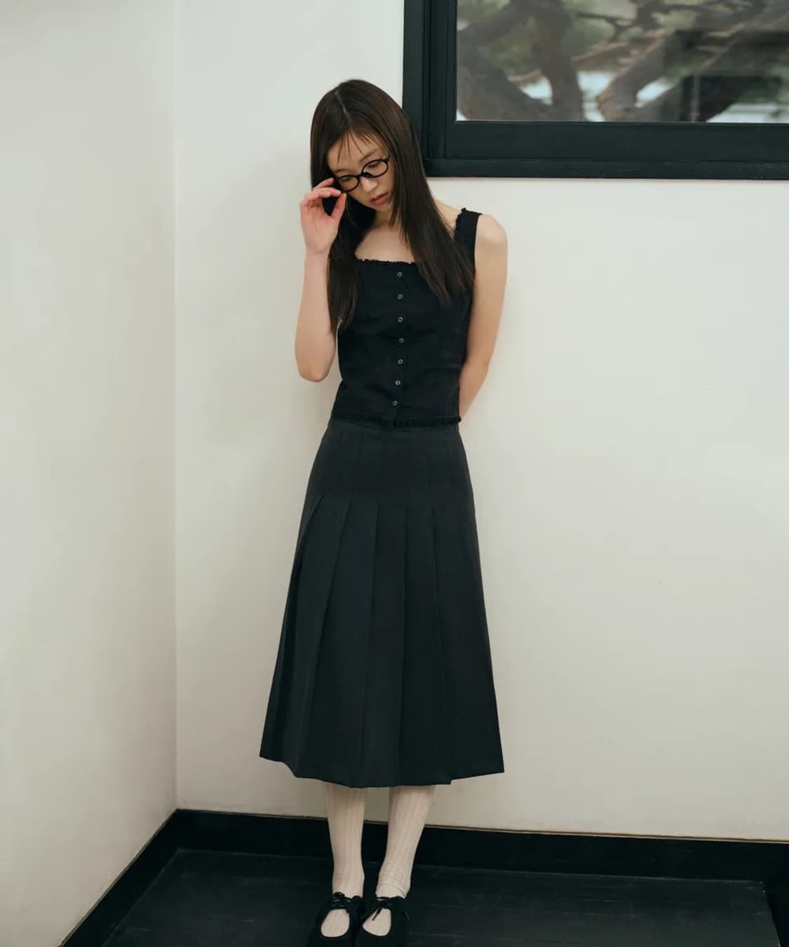 무신사스탠다드 우먼 플리츠 미디 스커트 상품이미지1