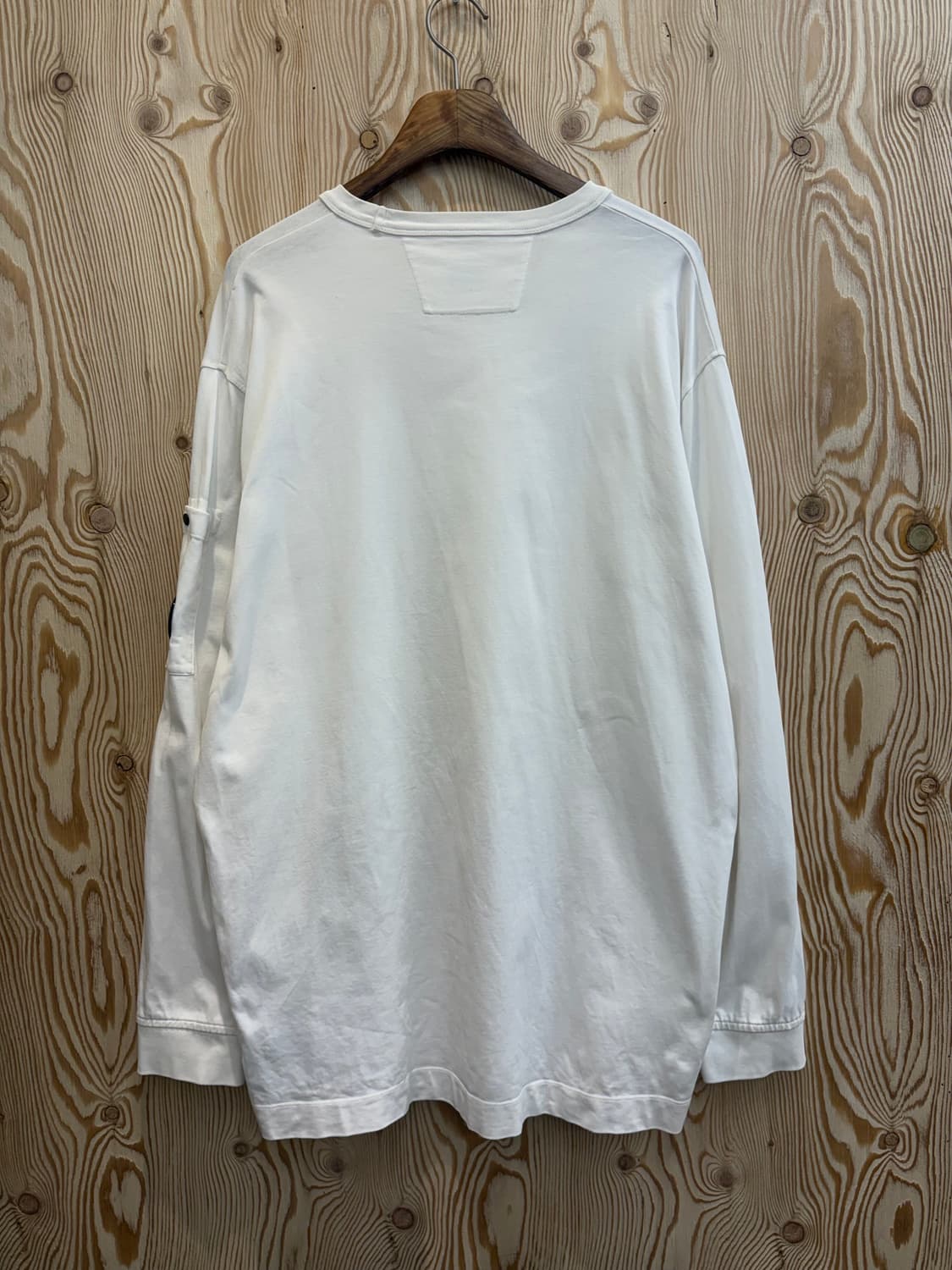 C.P company 렌즈 롱슬리브 상품이미지3