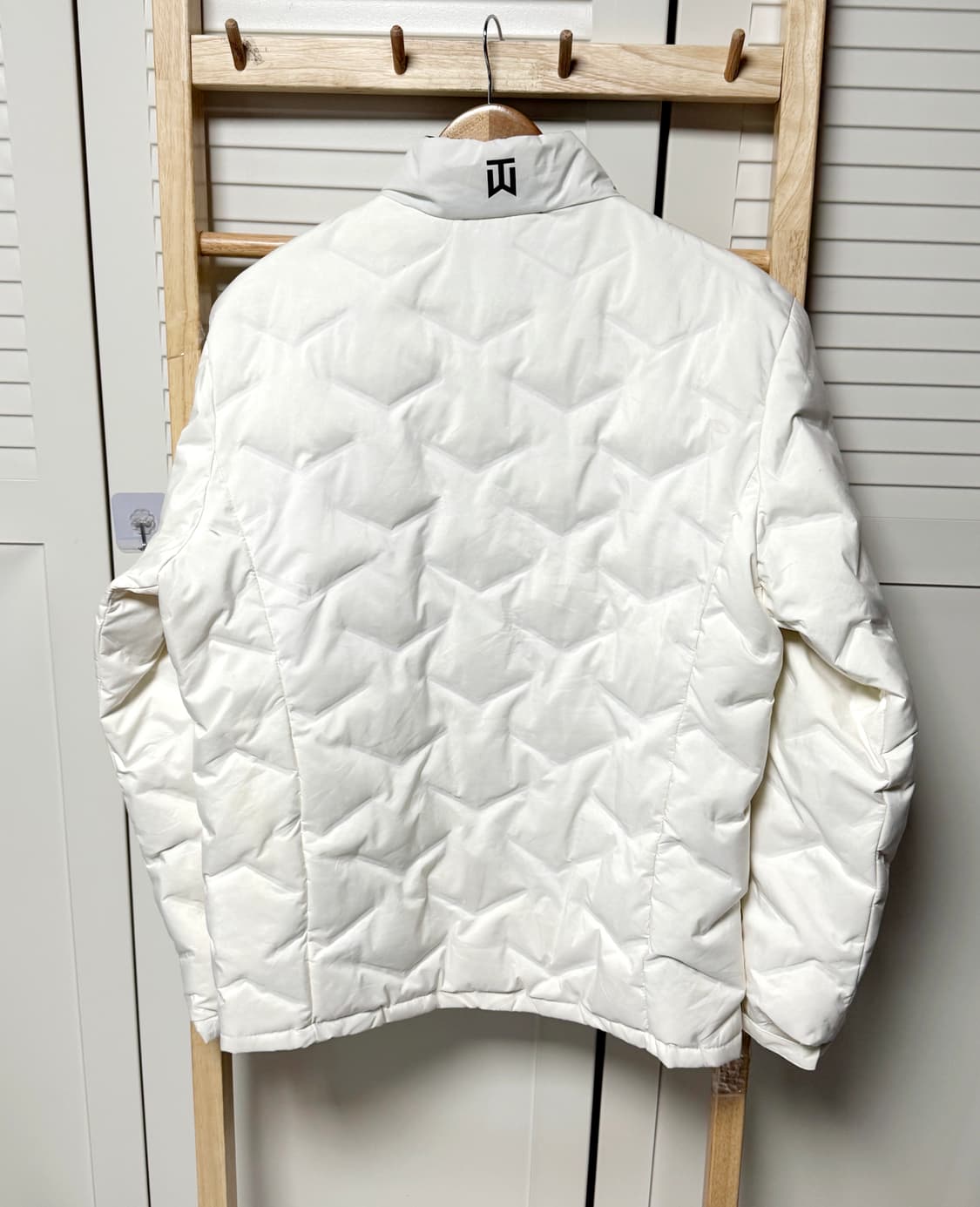 나이키 골프 경량 패딩 자켓 화이트 상품이미지3