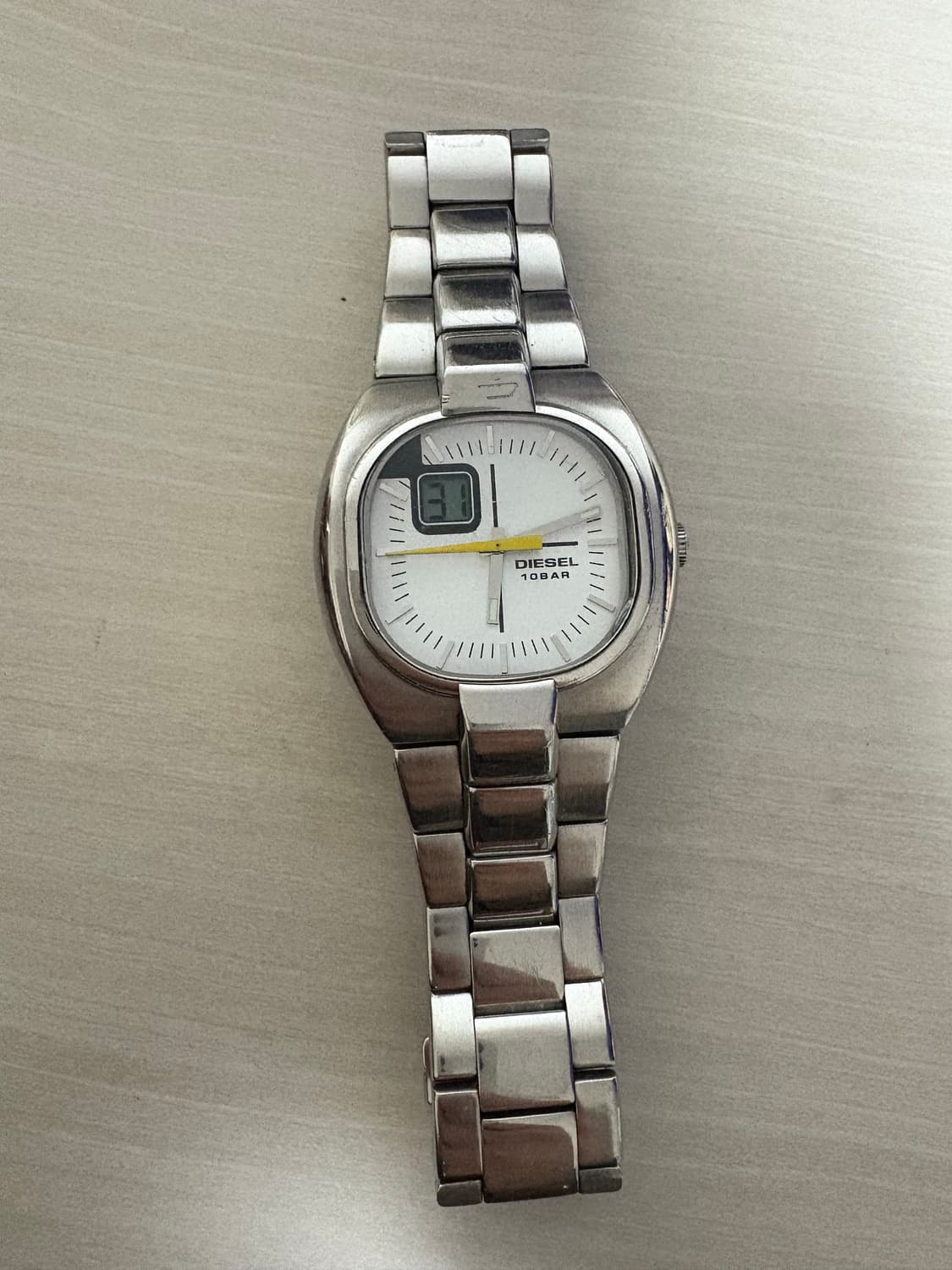 디젤 빈티지시계 상품이미지1