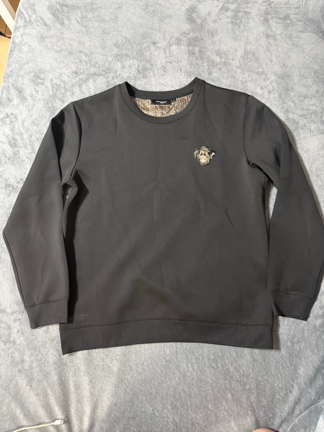 Givenchy 상품이미지1