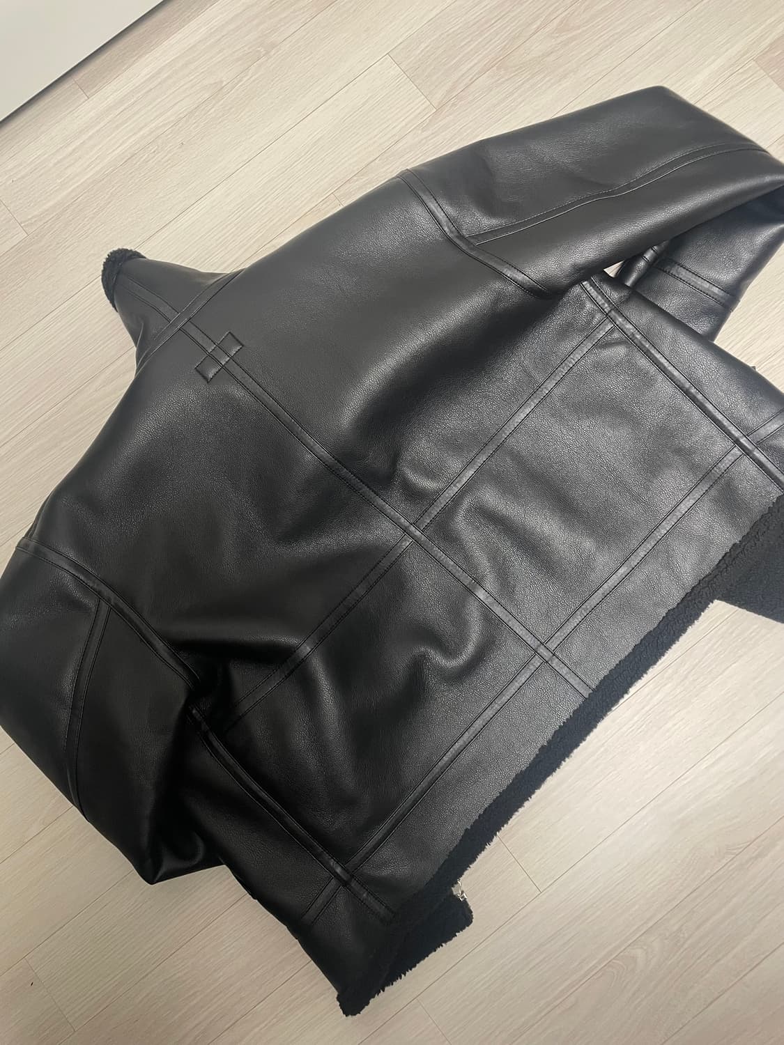 어반스터프 무스탕 블랙 L 상품이미지4