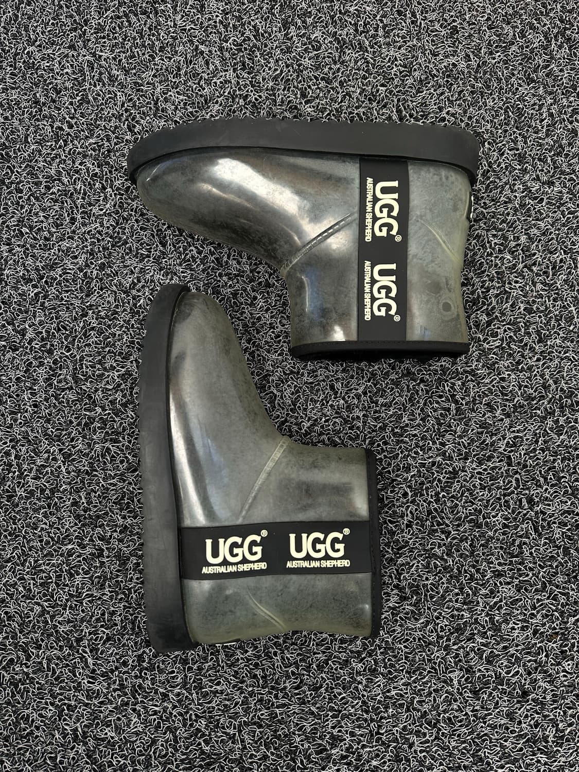 UGG 어그 클리어 방수 부츠 블랙 EU38 / 240 상품이미지1