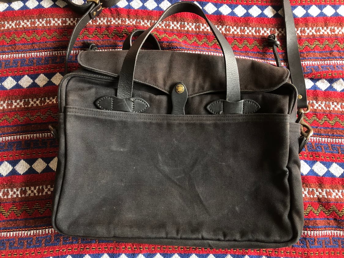 필슨 256 블랙 브리프케이스 상품이미지3