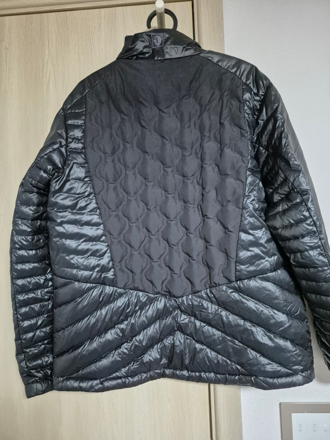 블랙야크 정품 구스 경량패딩 110사이즈 판매합니다 상품이미지3