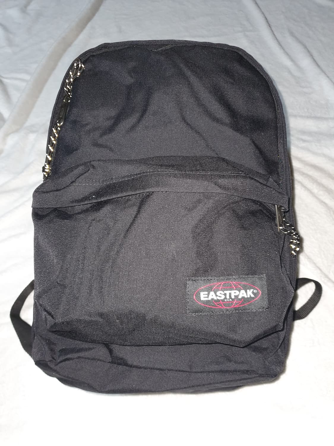 이스트팩 백팩.노트북수납가능 EASTPAK.BK 상품이미지4