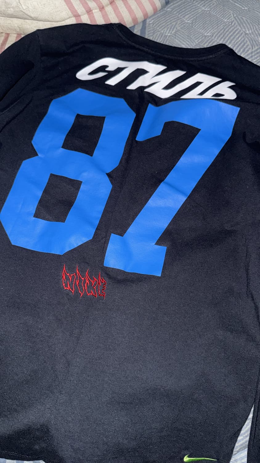 나이키X헤론프레스톤 롱슬리브 티셔츠 (창모 킬링벌스 옷) 판매합니다 상품이미지2