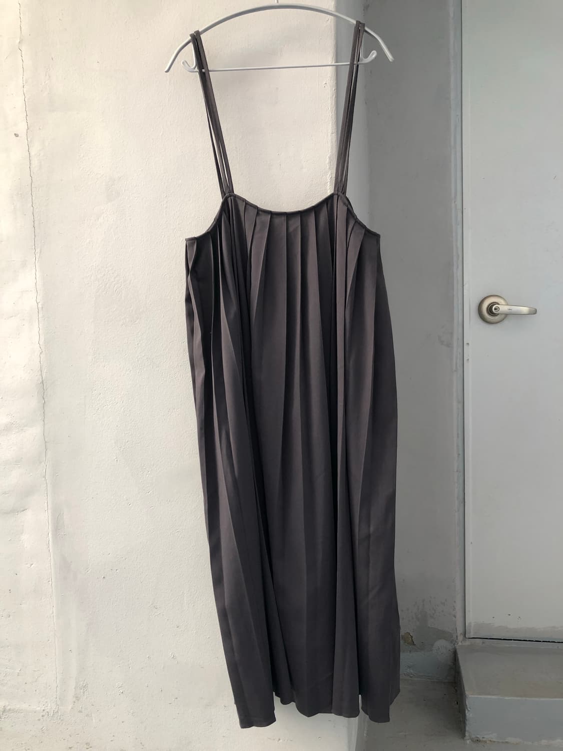 KBF pleats ops 상품이미지1