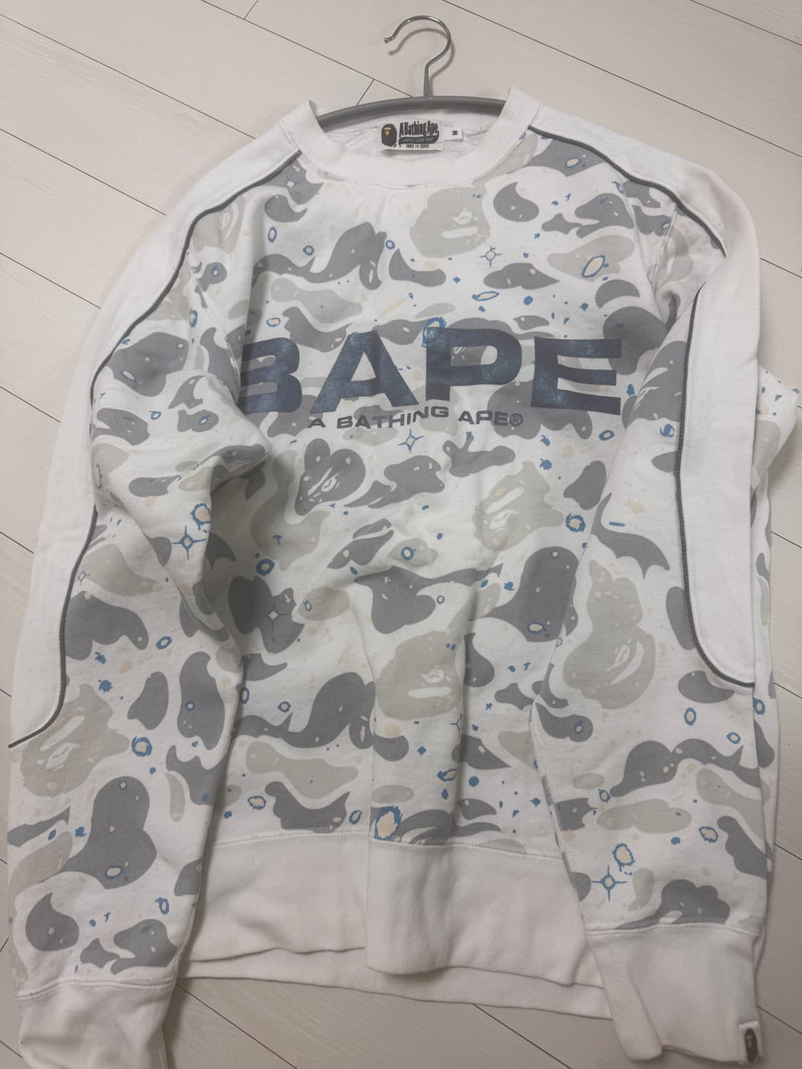 베이프 맨투맨 상품이미지2