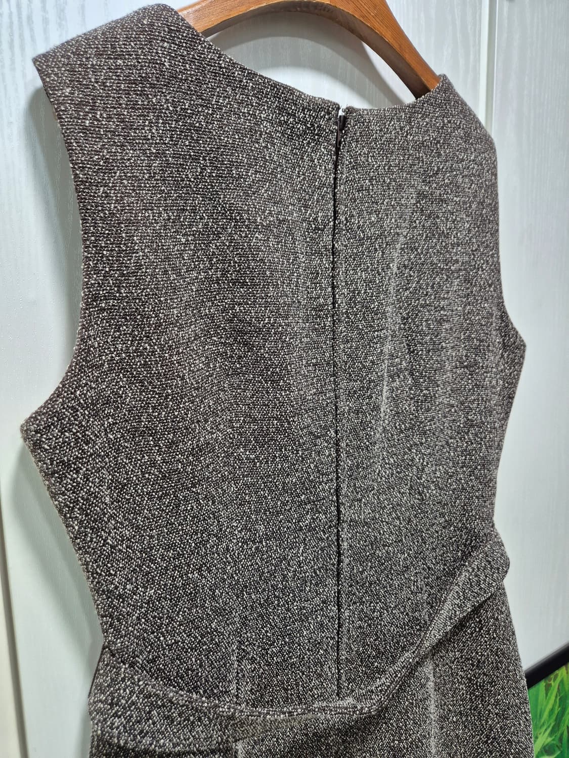 브라운 톤 슬리브리스 원피스 상품이미지9