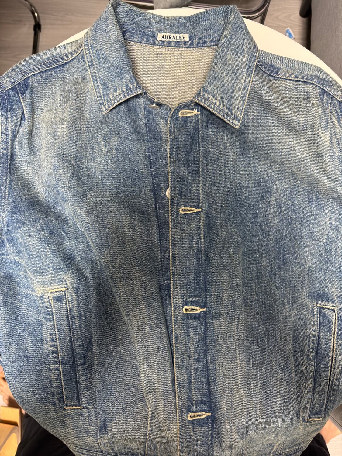 오라리 셀비지 페이디드 라이트 데님 블루종 23AW 5사이즈 상품이미지1