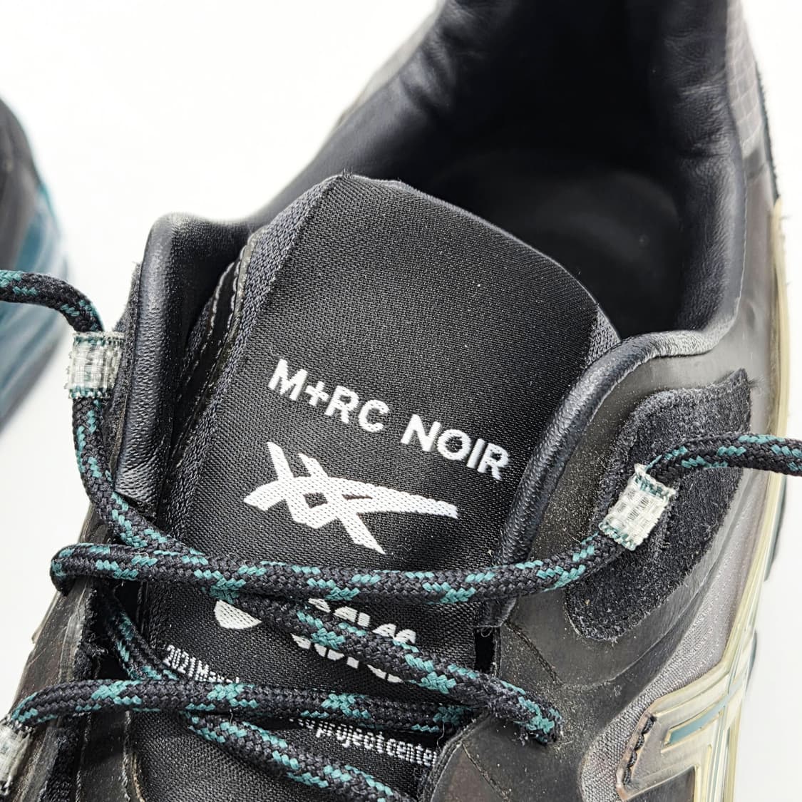 아식스 x 마르쉐 느와르 젤 퀀텀 180 샘플버젼 (9) 상품이미지4