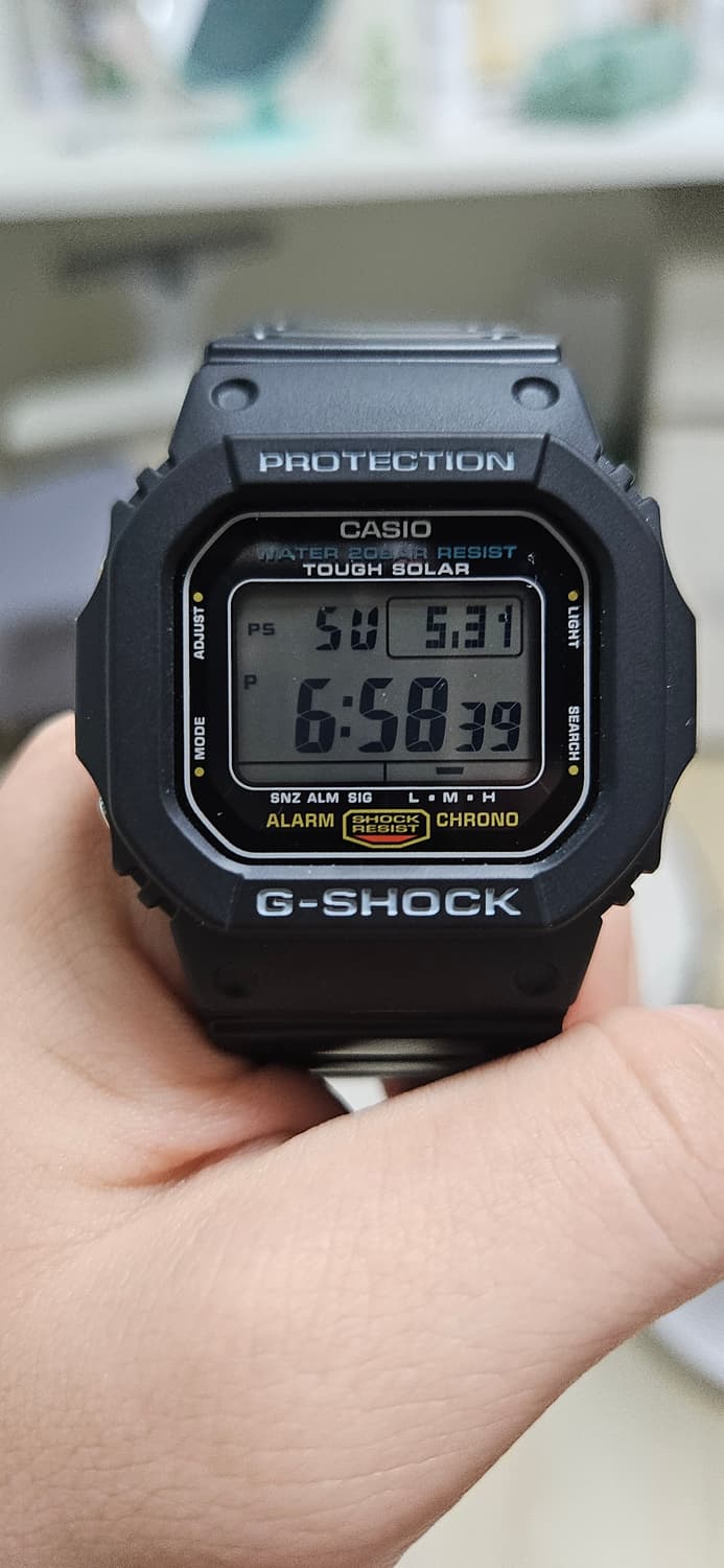 지샥 터프솔라 G-5600E 상품이미지1