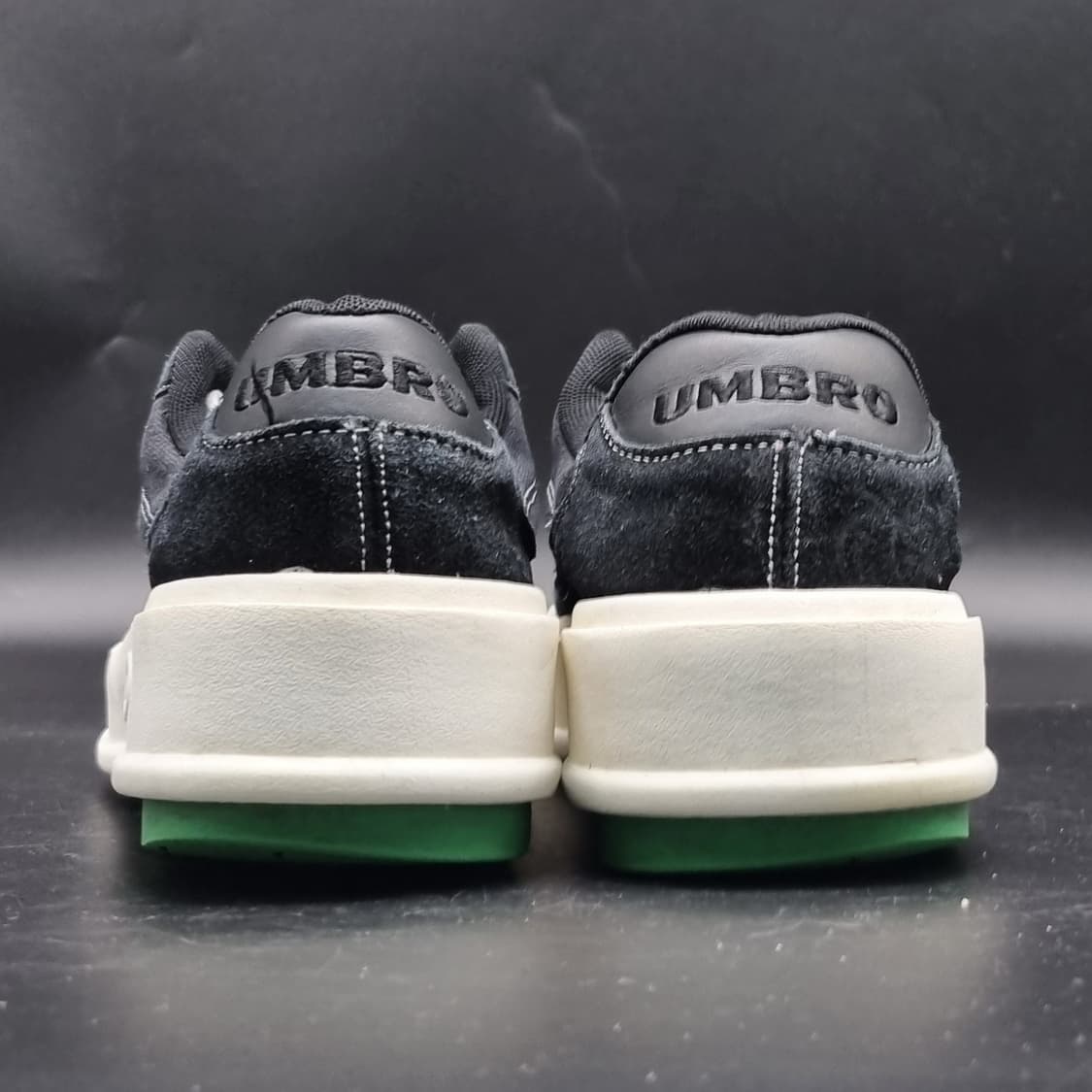 엄브로 스케일 남성운동화270  상품이미지4