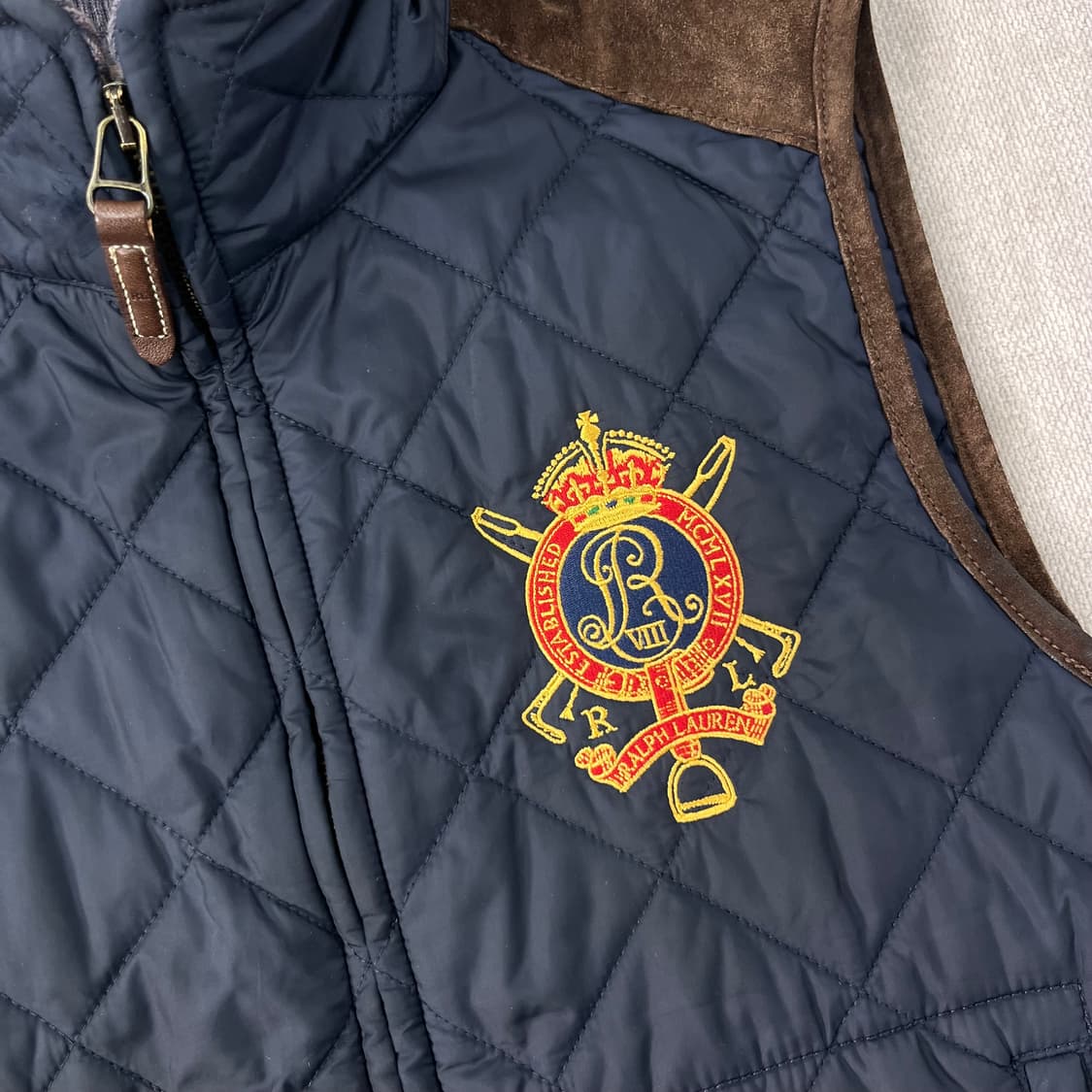 W 95 폴로라플로로렌 스웨이드 퀄팅 조끼 상품이미지2