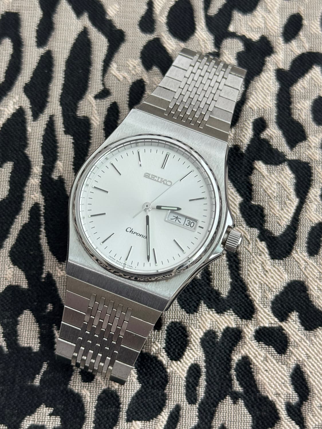 80s 빈티지 세이코 크로노스 쿼츠 상품이미지2
