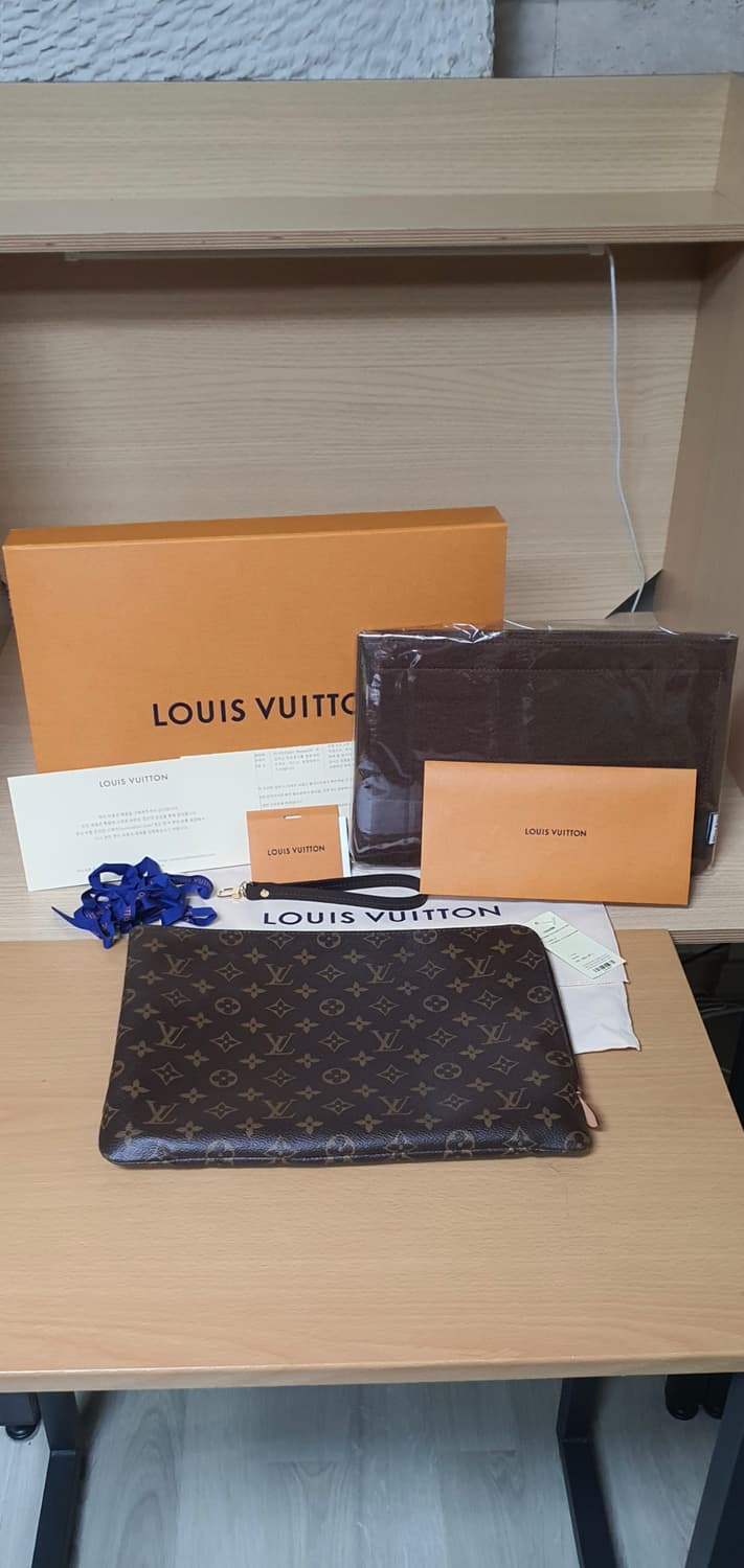 루이비통 에튀보야주MM 클러치/클러치백 새상품급 정품(감정O) 상품이미지2