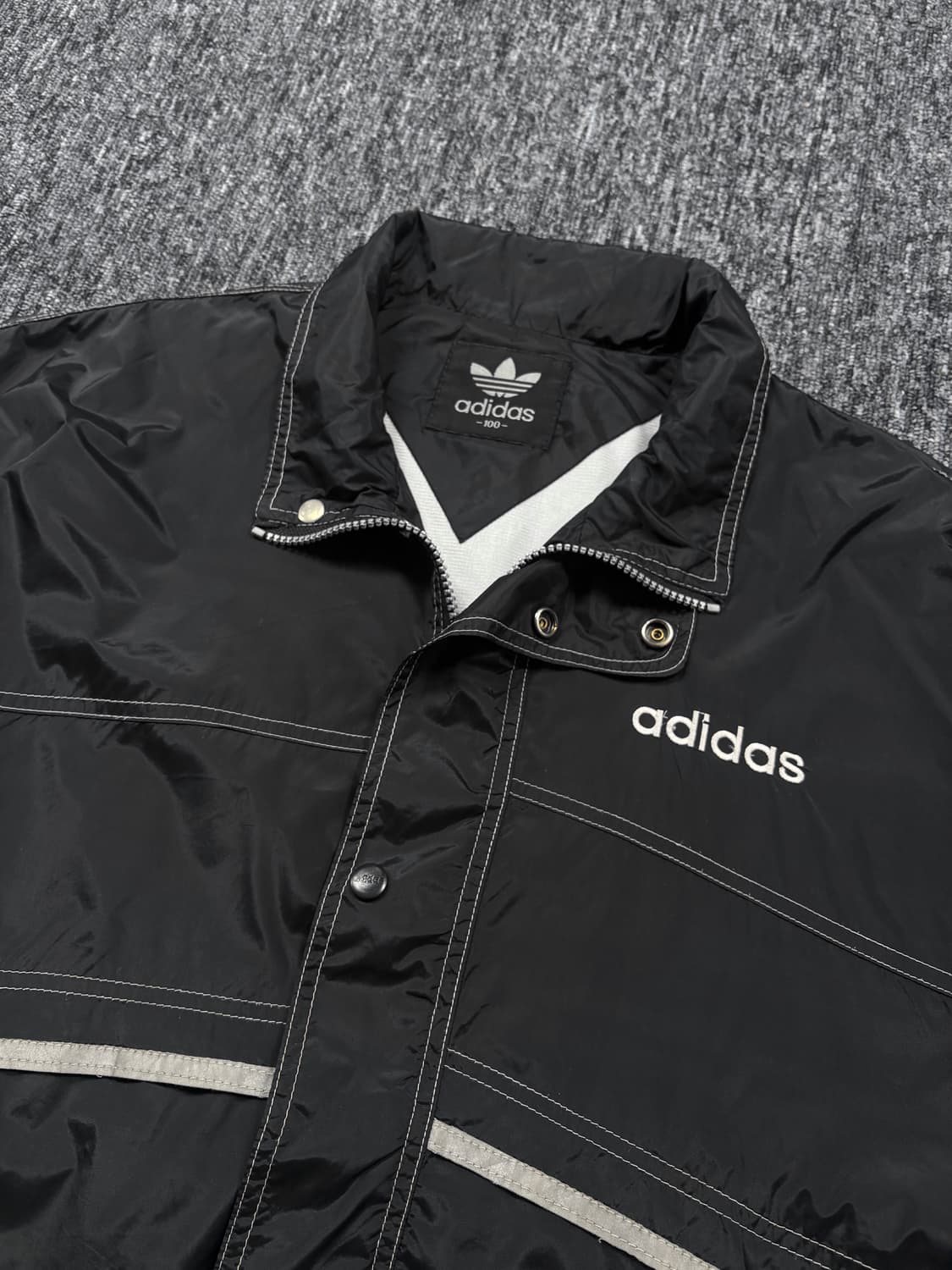 아디다스 올드스쿨 스티치 바람막이 자켓 상품이미지4