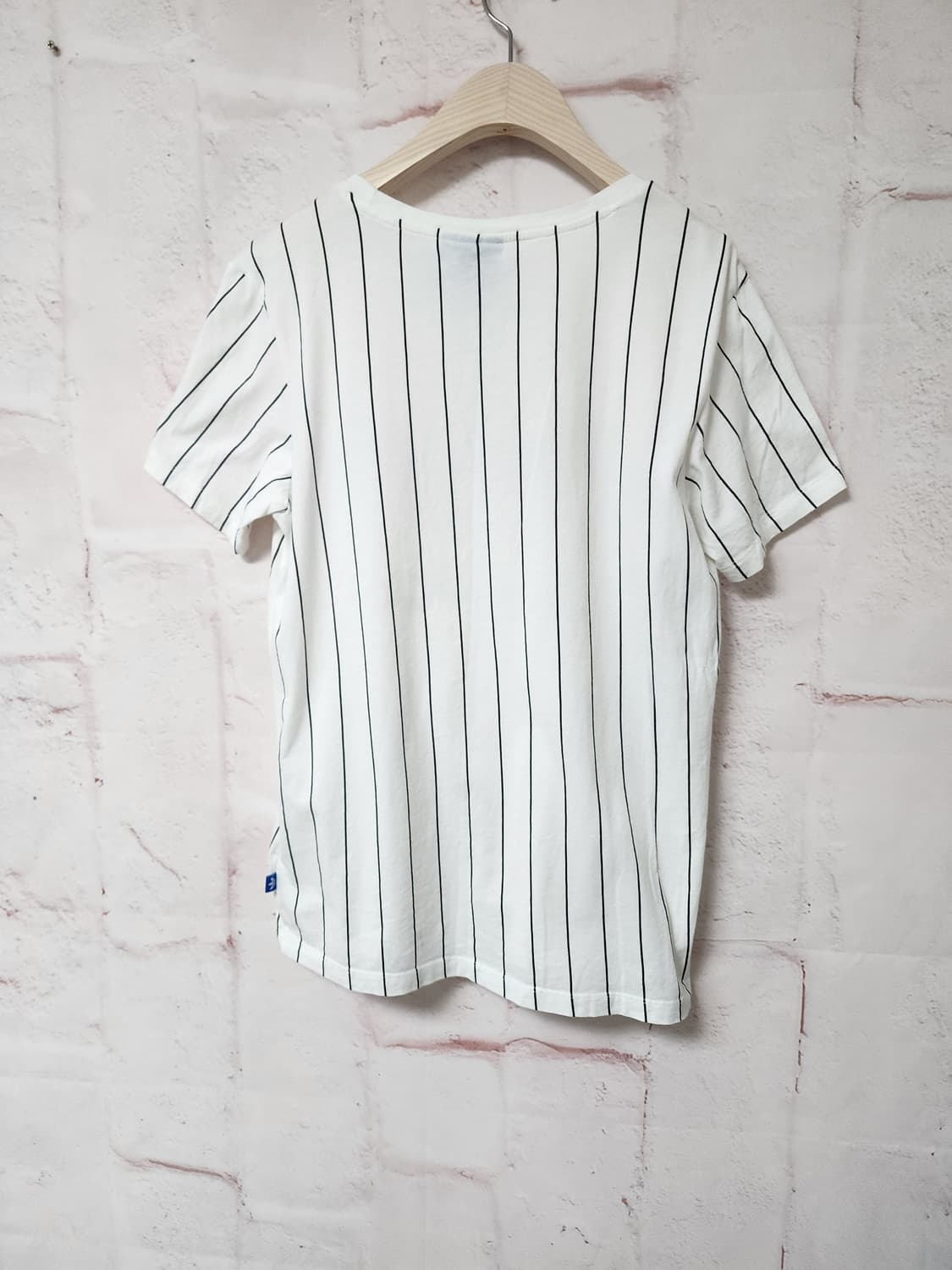 아디다스 티셔츠 상품이미지2