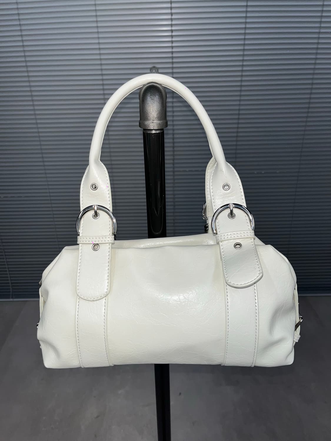 Vintage White Leather Shoulder bag 상품이미지2