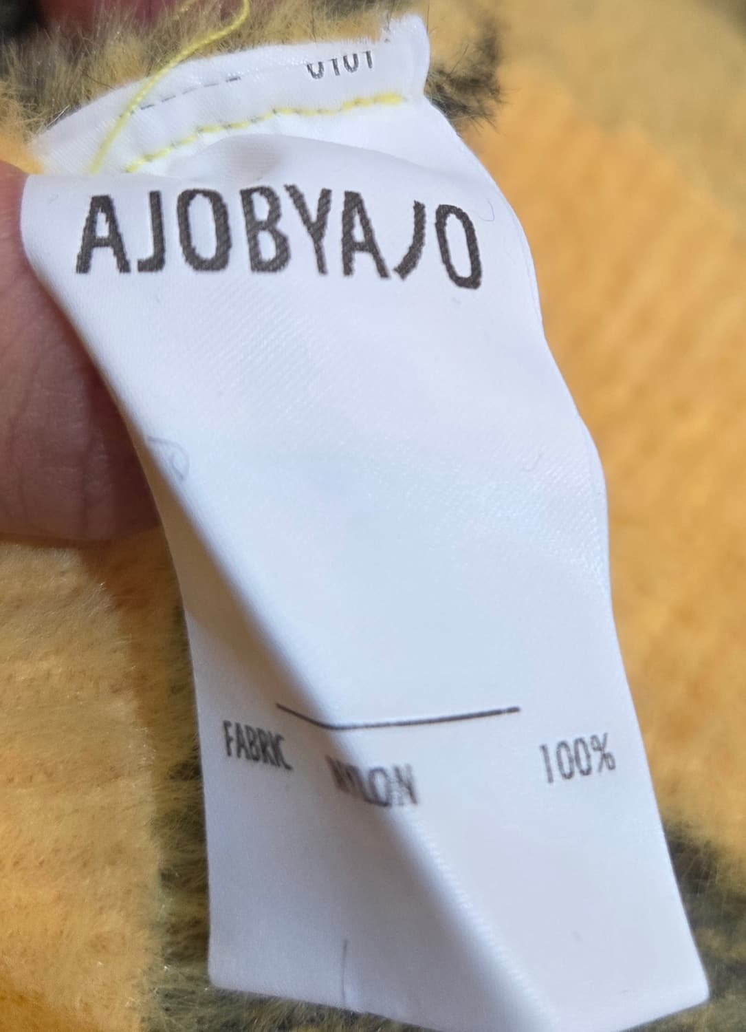 아조바이아조 오버사이즈 로고 니트 옐로우 상품이미지5