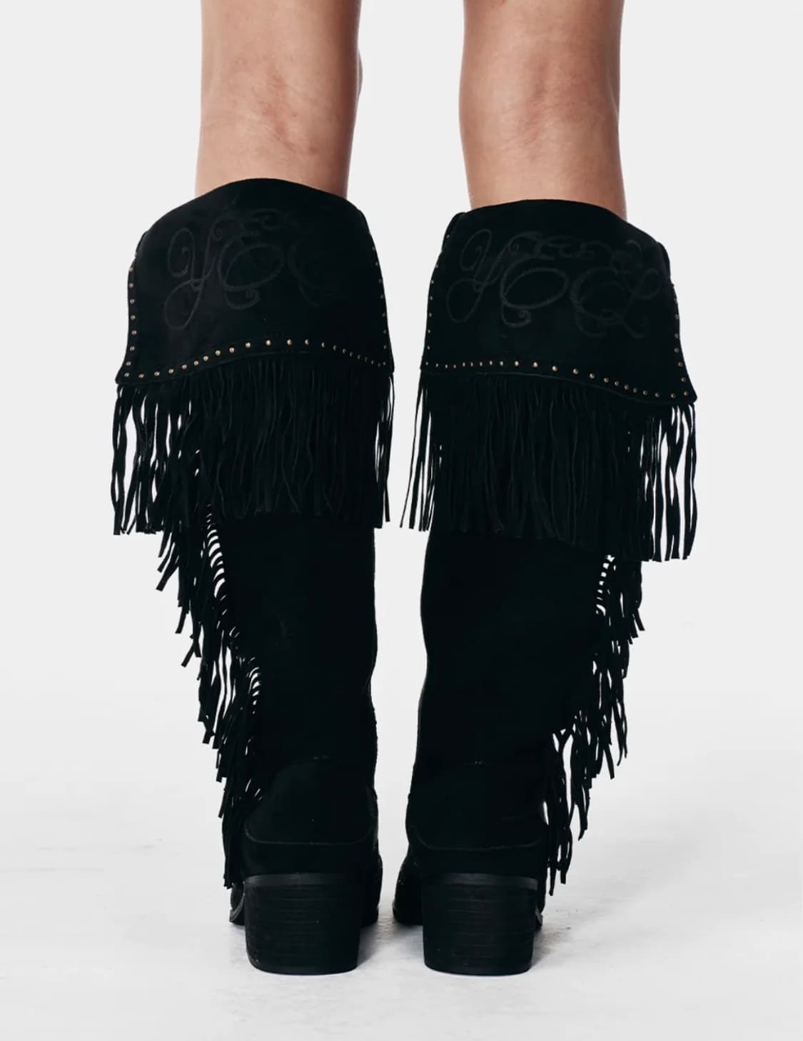 YEEL STUDDED SUEDE FRINGE BOOTS BLACK 상품이미지3