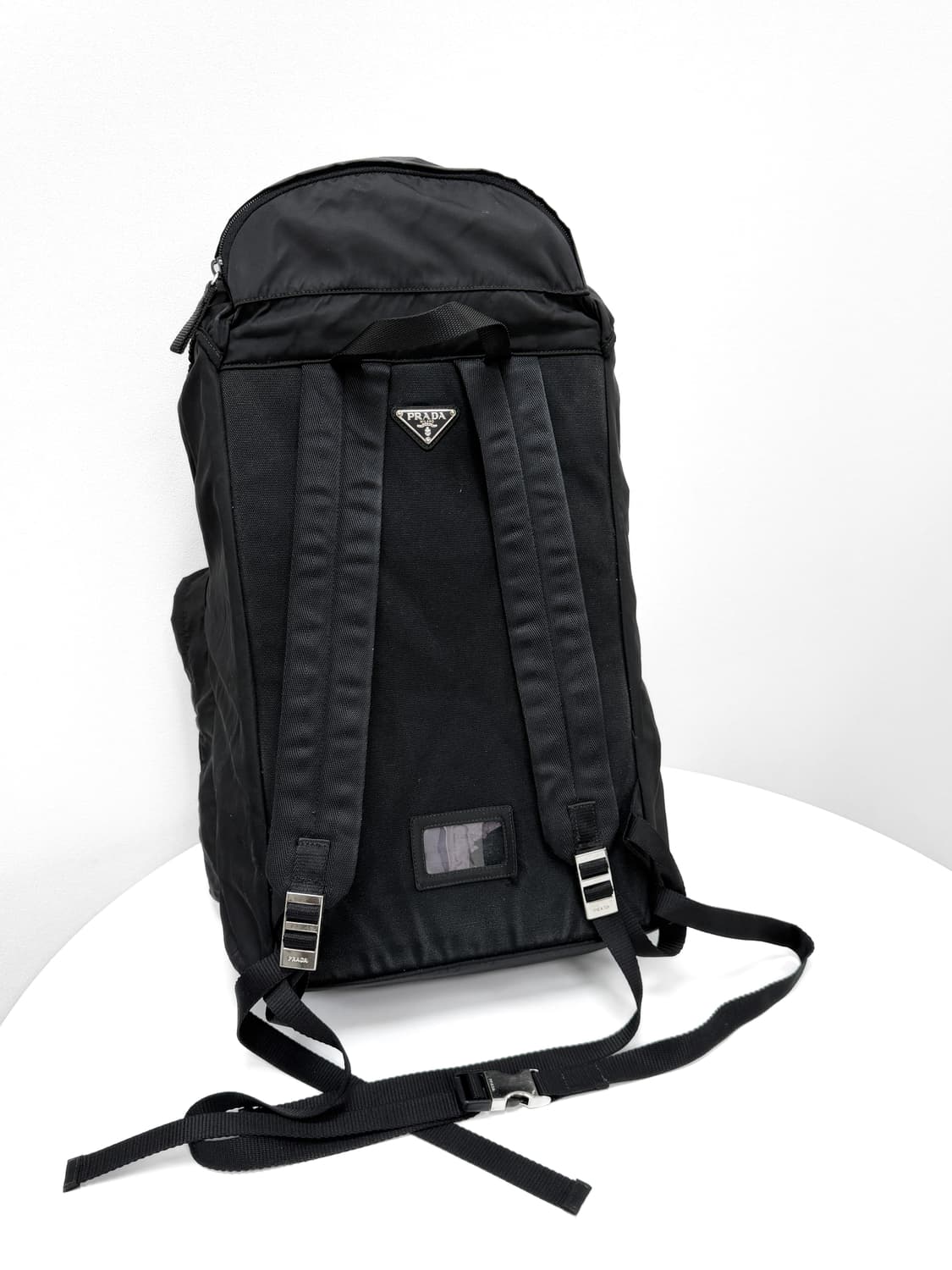 프라다 V136 나일론 멀티포켓 백팩 상품이미지4