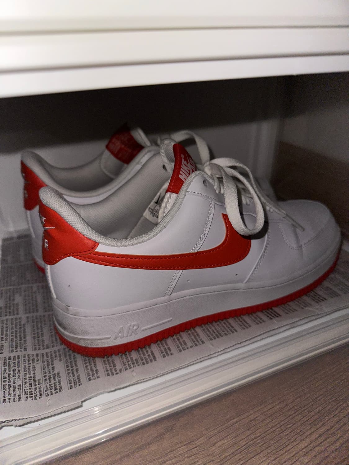 나이키 에어포스 1 화이트 팀 오렌지 상품이미지3