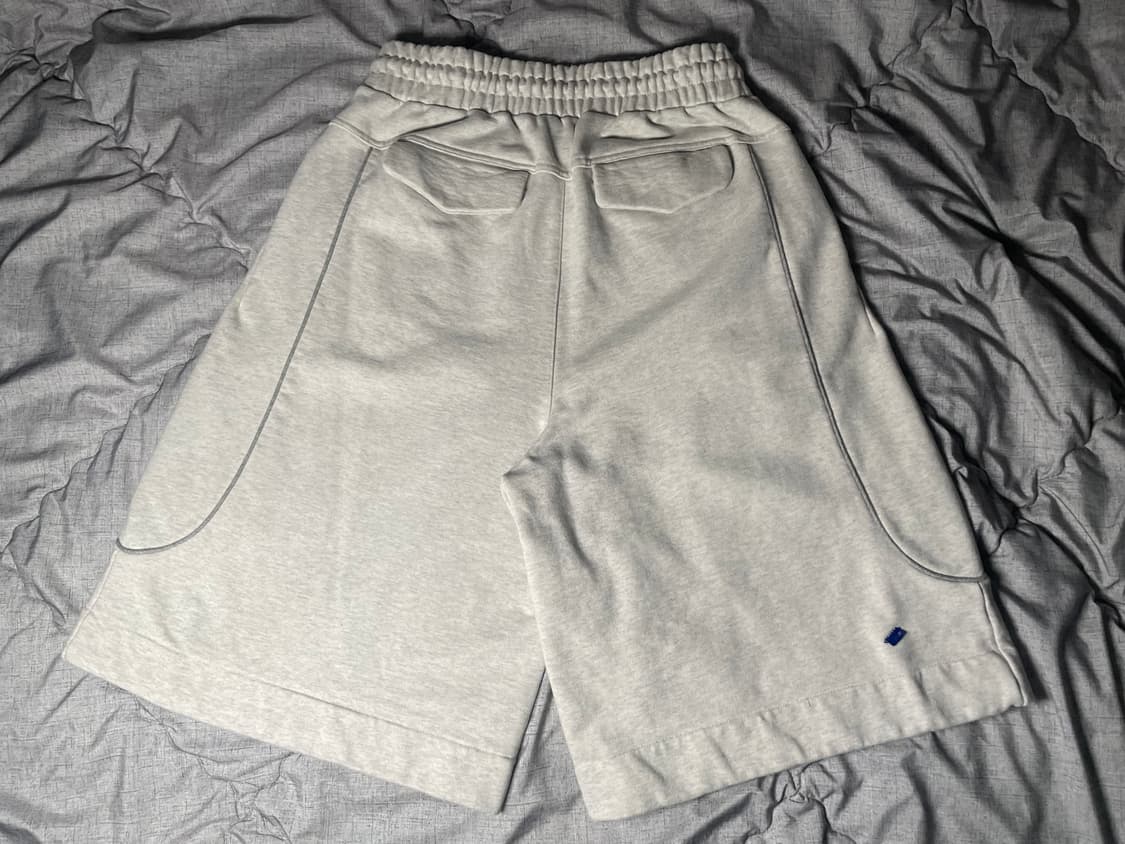 아더에러 테버 로고 쇼츠 오트밀 A3 상품이미지2