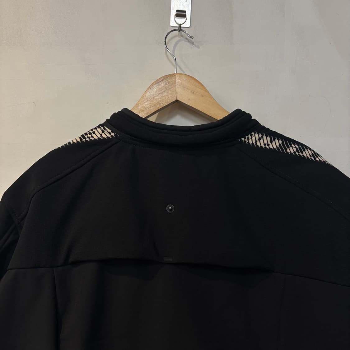 레빗 바이커 블랙 상품이미지7