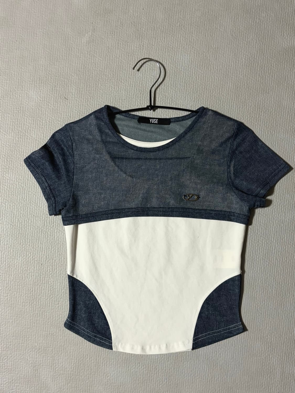 유즈 크롭 T (새상품) 상품이미지1