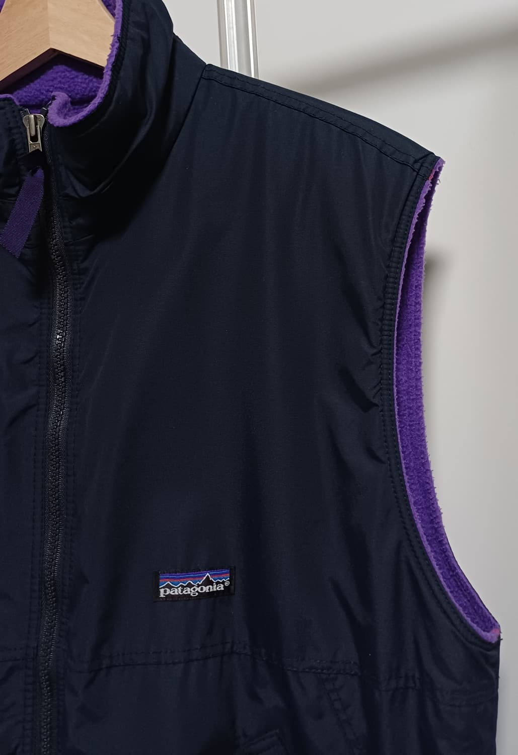 [M] 파타고니아 쉘드 신칠라 베스트 다크 네이비 / 퍼플 상품이미지4
