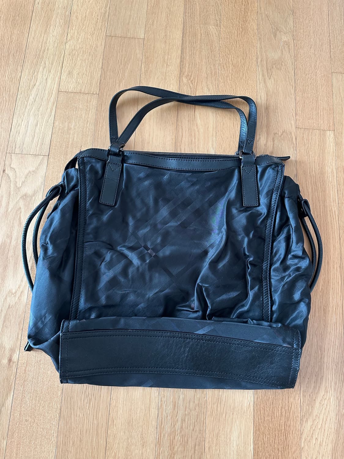 버버리 블랙 숄더백 상품이미지2