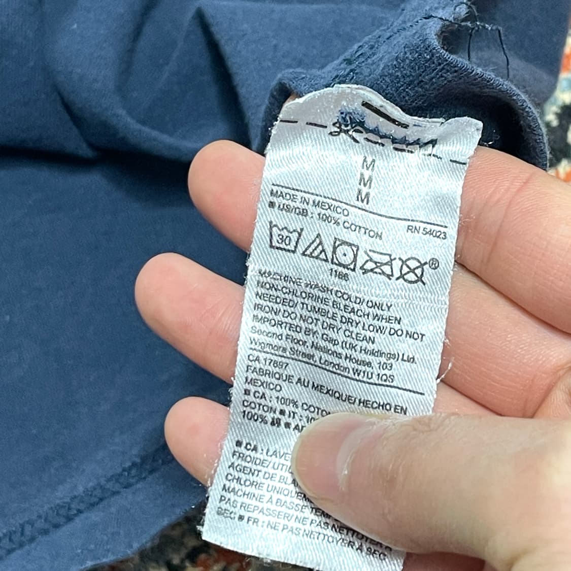 갭 슈퍼맨 네이비 반팔티셔츠 남성M 상품이미지5