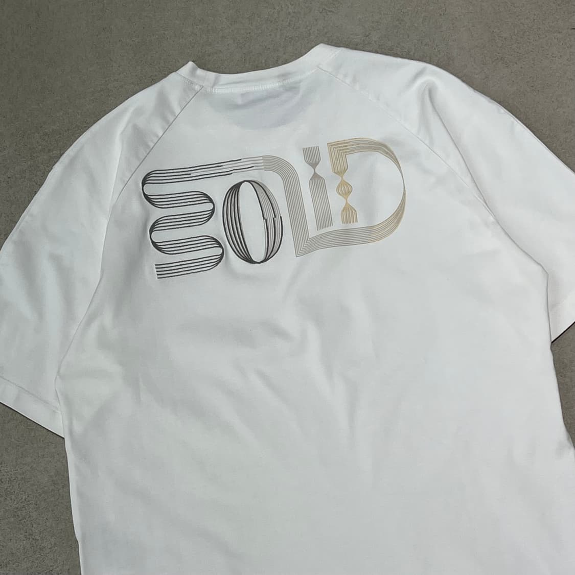 솔리드옴므 백프린팅 반팔티 s10491 상품이미지4