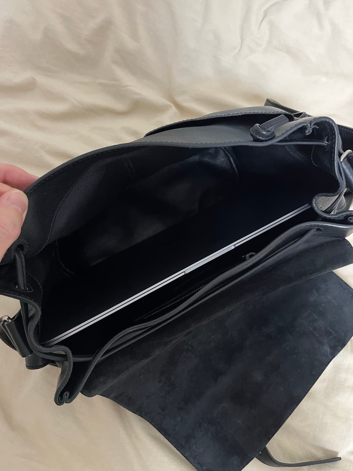 13ss 생로랑파리 에디슬리먼 멀티포켓 메신저백 상품이미지10