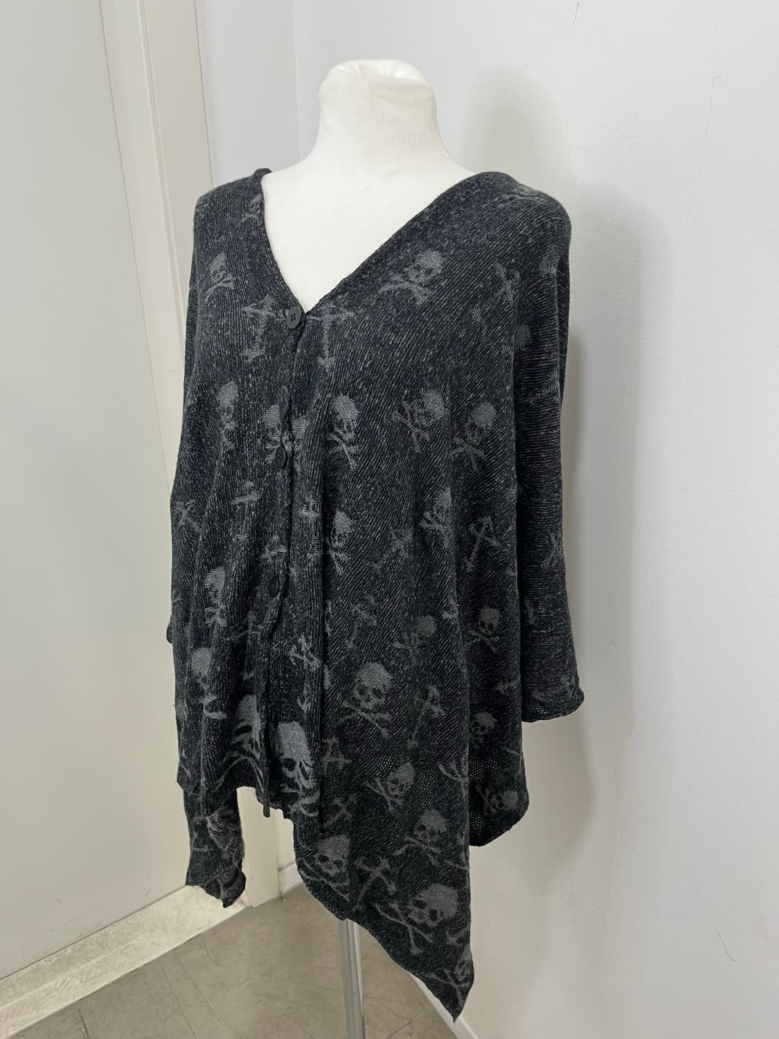 일본 빈티지 락펑크 락시크 스컬패턴 숄 머플러 상품이미지2