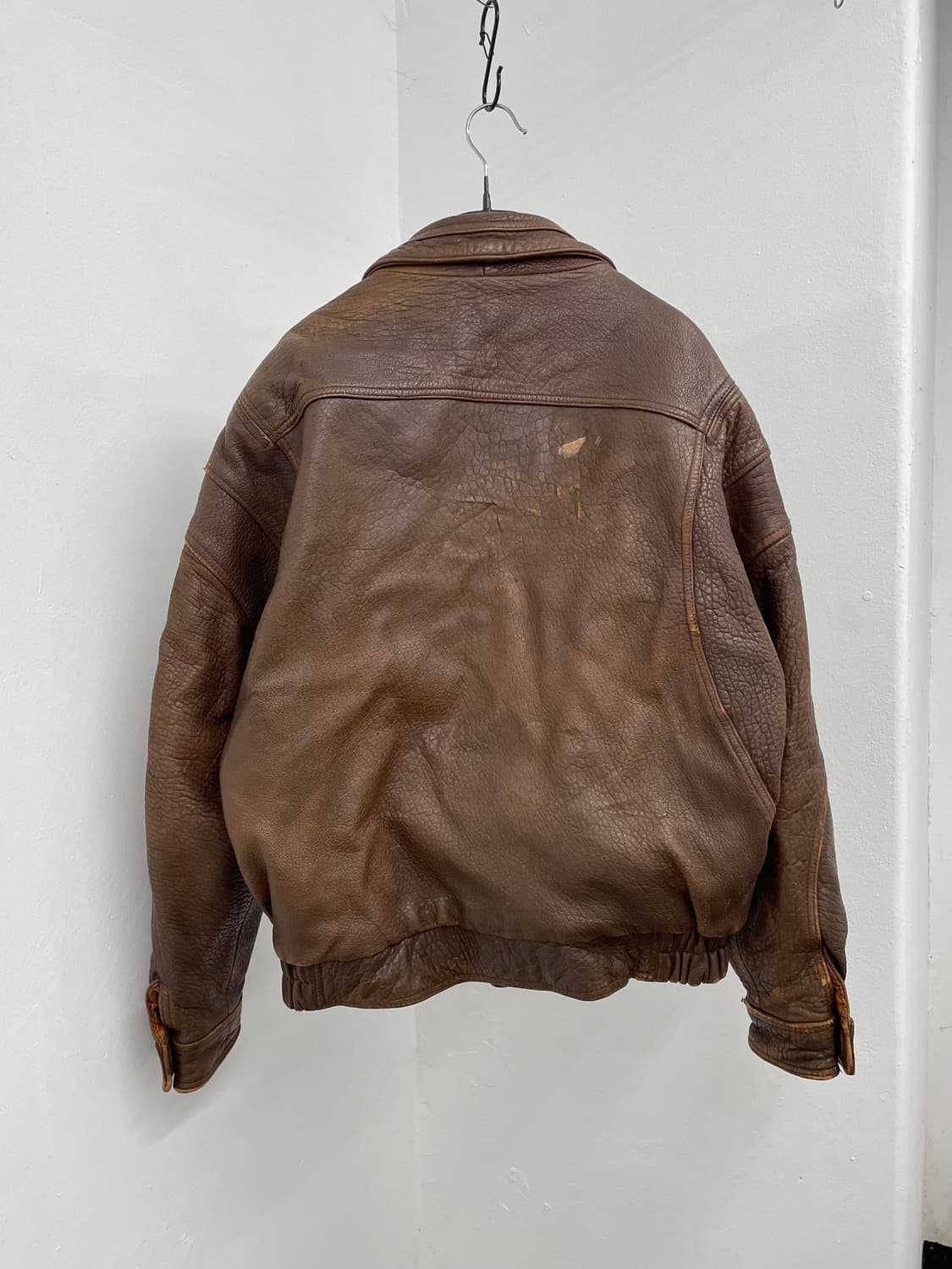 브라운 헤비 레더 봄버 자켓 상품이미지7