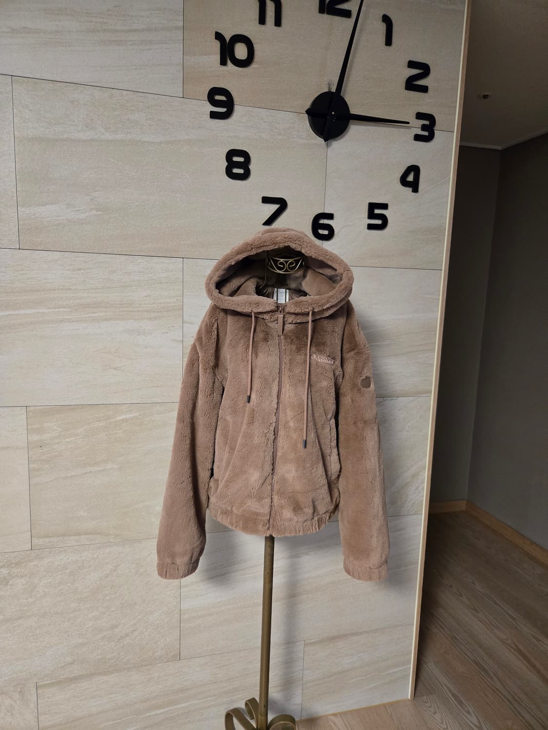 [95] 디스커버리 밍크퍼 여성 후드 자켓 상품이미지1