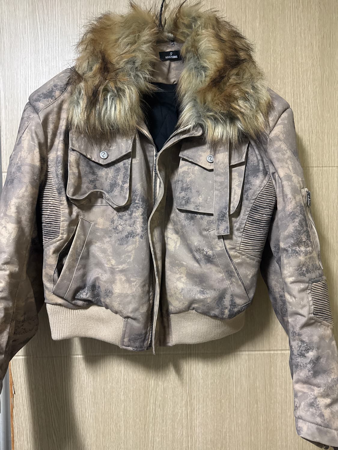 Bomber Fur Jacket 봄버 퍼 자켓 상품이미지4